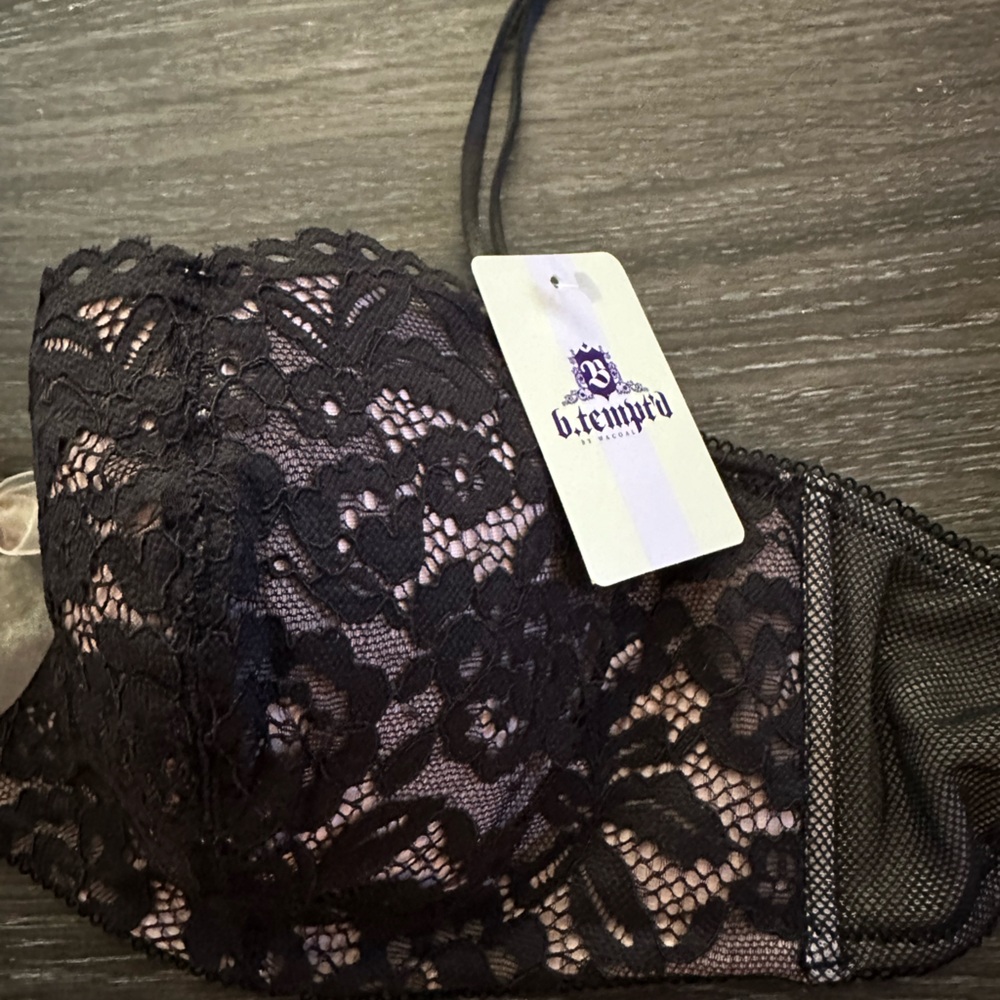 B Tempted lace lined balconette bra.  NWT. - Picture 4 of 6